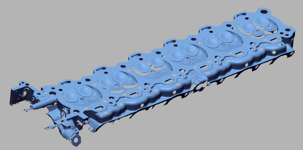 STL-модель головки блока цилиндров Ferrari по данным сканирования